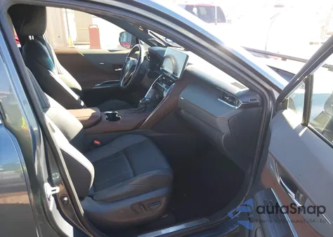 2021 Toyota Venza Limited из США, поврежденный, VIN JTEAAAAH6MJ045581